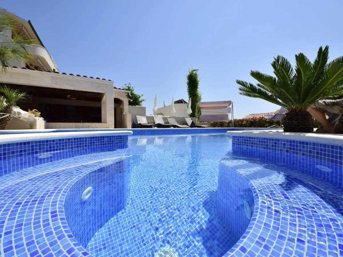 Studio Villa Andjelka-2 By Interhome Trogir